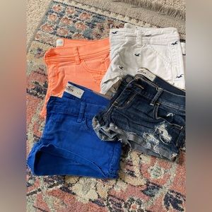 Hollister Shorty Shorts size 0-1